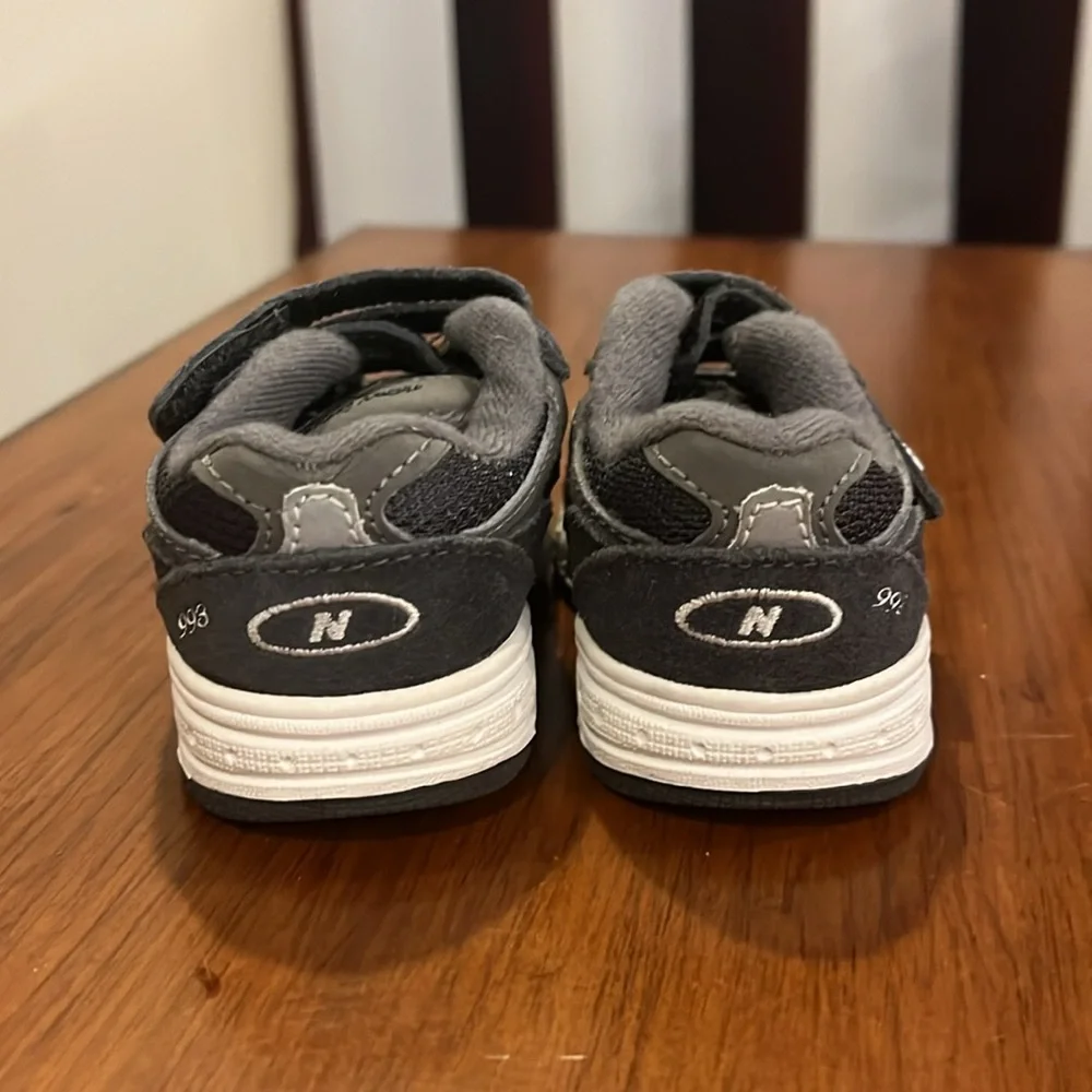 New Balance 993 shoes sneakers KV993GGI grey infant baby toddlers Boys Size 3